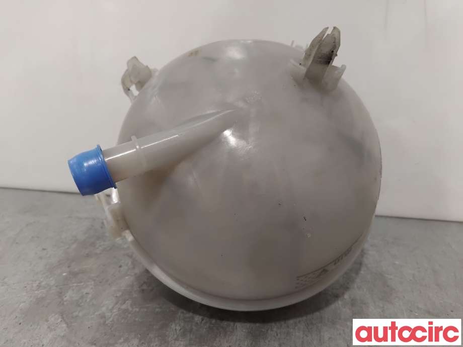 Ekspansjonstank til VW Golf VII 2012-2017 (Fase 1)  (VOLKSWAGEN|5Q0121407AA||5Q0121407A)