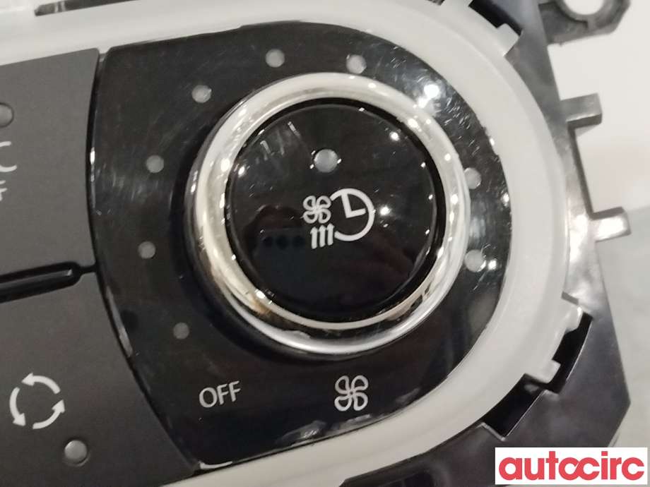 Varmeapparat betjening til Renault Zoe 2013-2019 (Fase 1)  (RENAULT|275107386R)