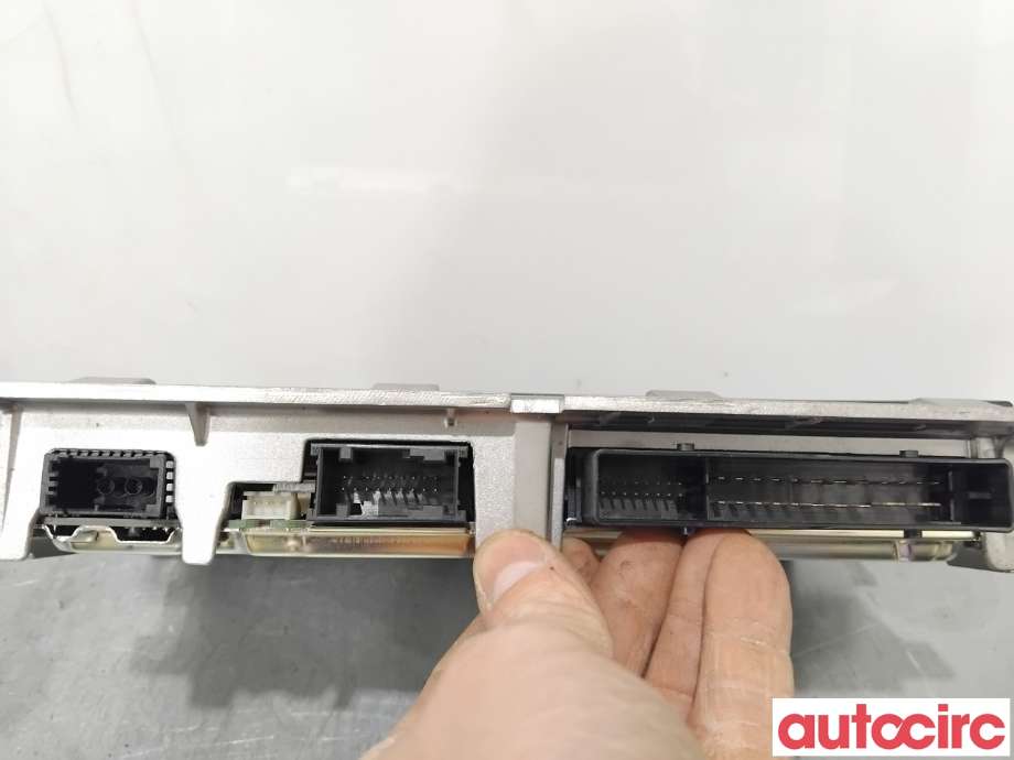 Bilstereo forsterker til Porsche Panamera 2017-->> (Type II) (971) (971) (PORSCHE|971035223E|749237-0030)