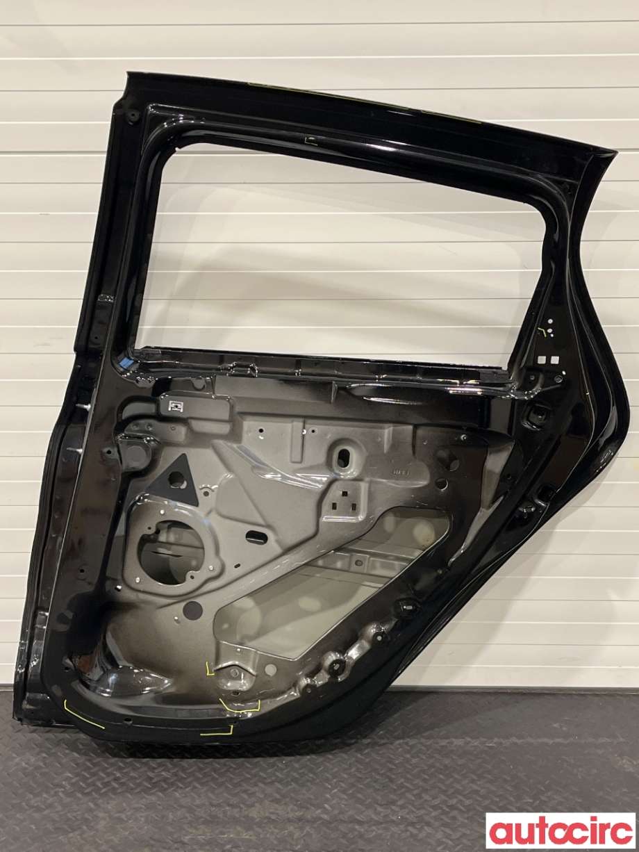 Dør høyre bak til Renault Zoe 2013-2019 (Fase 1)  (RENAULT|821008742R)