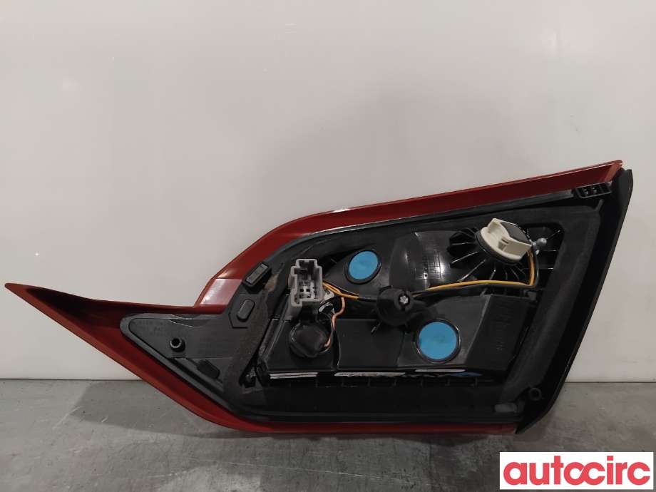Baklykt venstre indre til Ford Fiesta 2017-->> (Type VII)  (FORD|2687954||H1BB13A603BE)