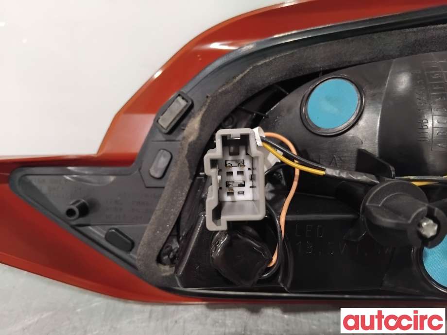 Baklykt venstre indre til Ford Fiesta 2017-->> (Type VII)  (FORD|2687954||H1BB13A603BE)