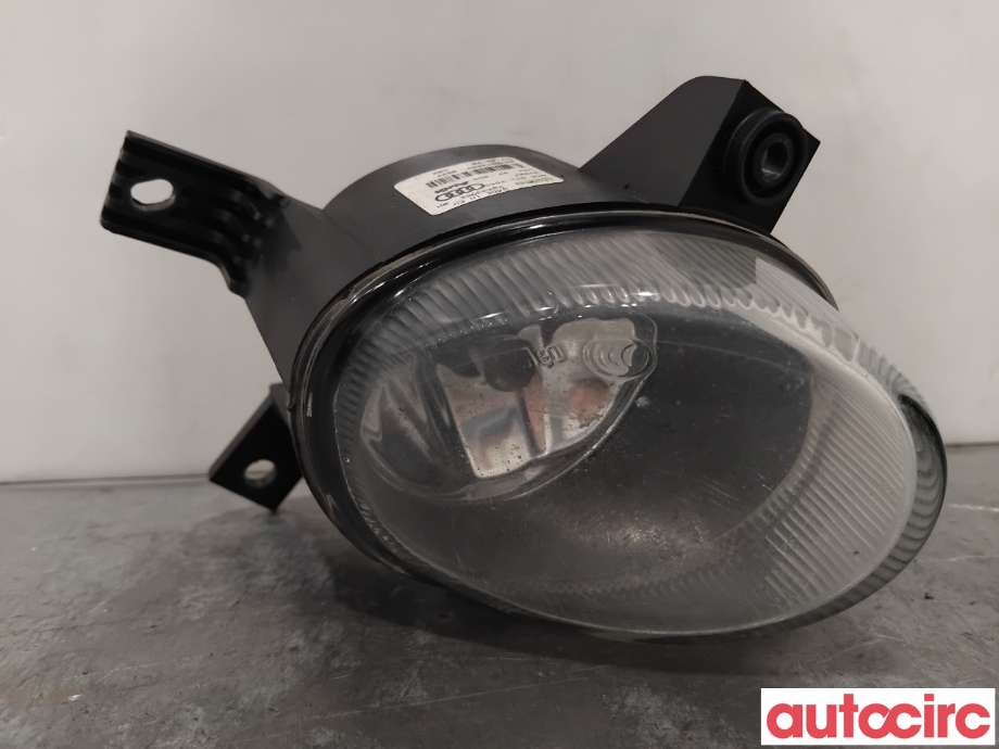 Tåkelykt høyre foran til Audi A3 2003-2008 (Type II, Fase 1) (AUDI|8E0941700E|89203962|8E0941700C)