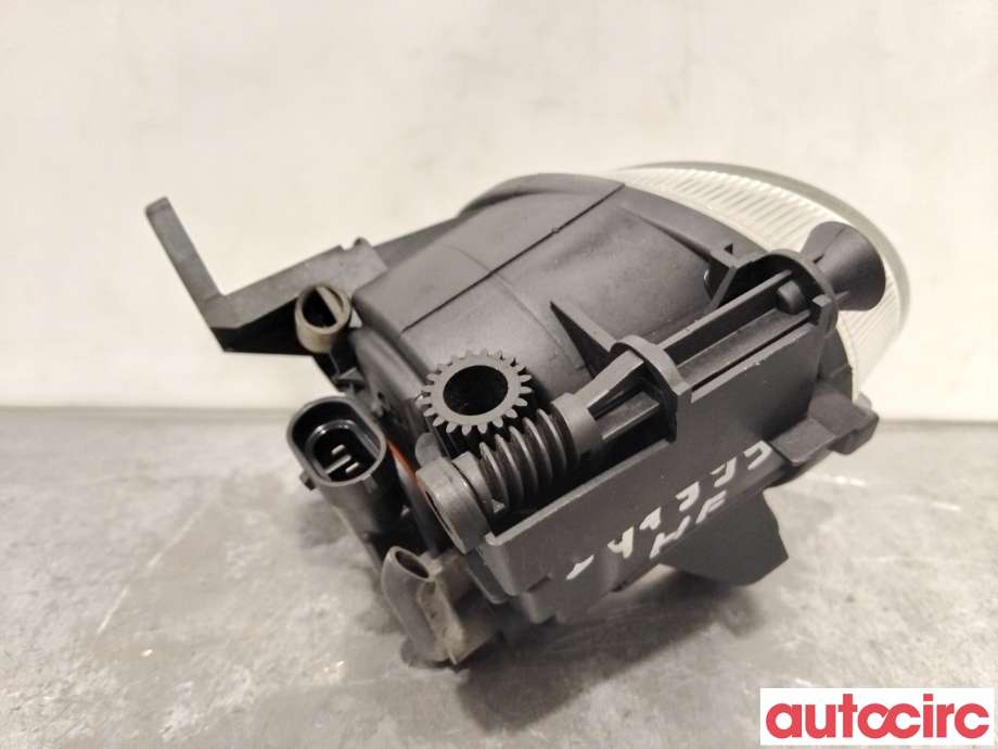 Tåkelykt høyre foran til Audi A3 2003-2008 (Type II, Fase 1) (AUDI|8E0941700E|89203962|8E0941700C)