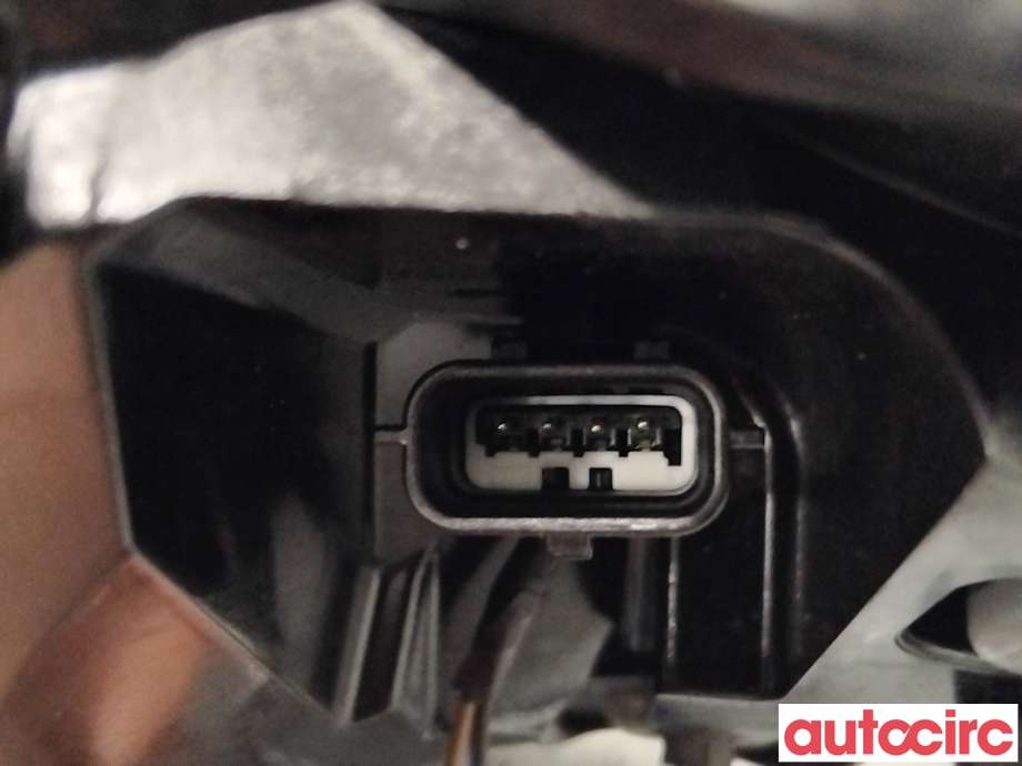 Baklykt venstre til Renault Zoe 2013-2019 (Fase 1)  (RENAULT|265555521R|26280106|265554013R)