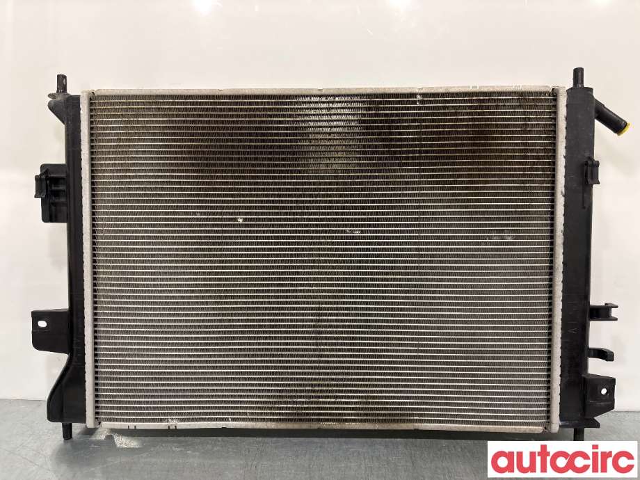 Radiator (automat gir) til Kia Soul 2014-2019 (Type II)  (KIA|25310E4000|)