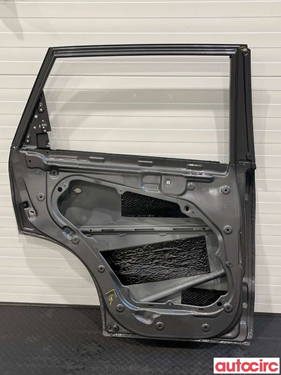 Dør venstre bak til Kia Sorento 2011-2015 Type II  (KIA|770032P510)