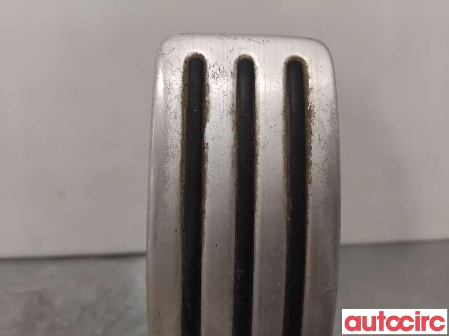 Pedal gass til Tesla Model 3 2018-2023 (Fase 1)  (TESLA|1044695-01-A|)