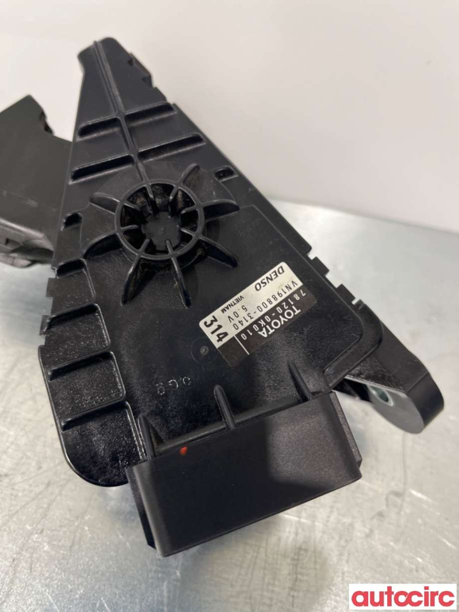 Pedal gass til Toyota Hilux 2006-2011  (TOYOTA|781200K010|VN198800-3140|78120-0K010)