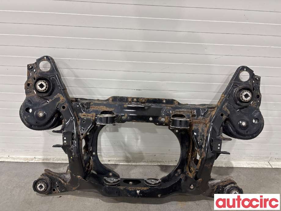 Travers bak til Volvo V90 / V90 CC / S90 2016-->>  (VOLVO|32268548|)