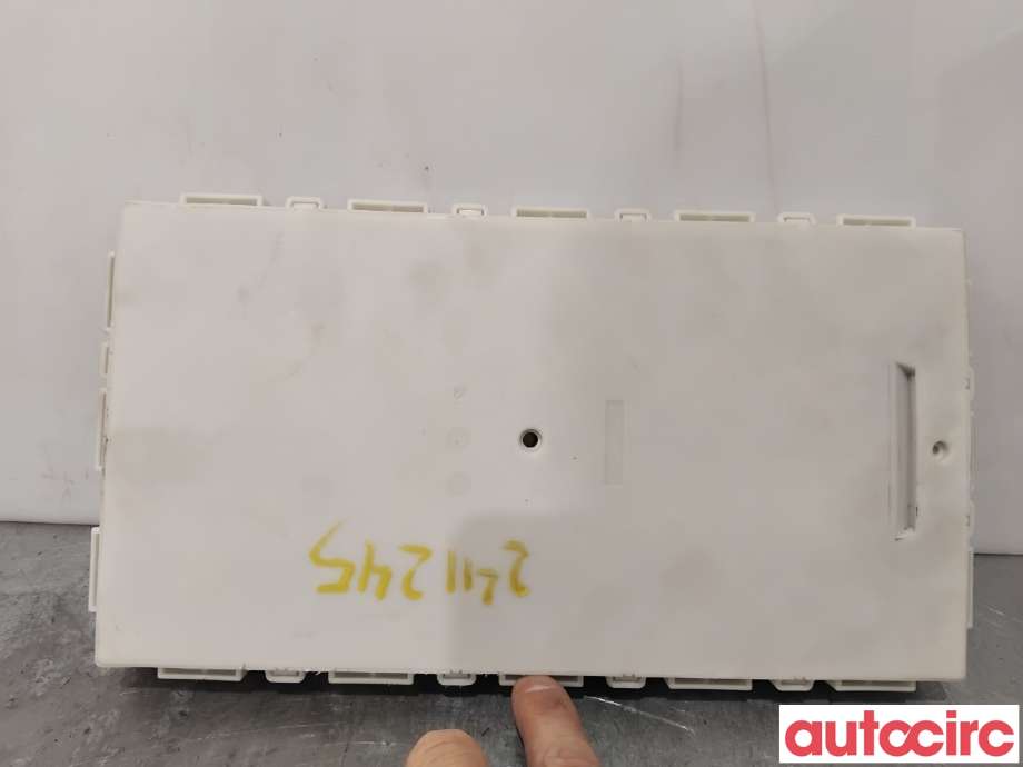 Sikringsboks til BMW i3 2013-2022  (BMW|61355B5D695|6847045-01|61356847045)