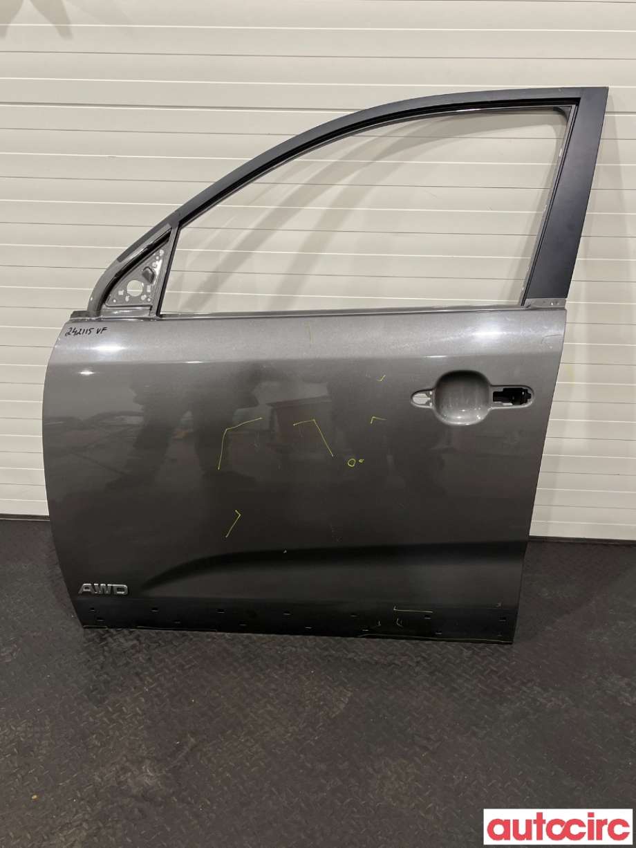 Dør venstre foran til Kia Sorento, 2011-2015 Type II  (KIA|760032P000)