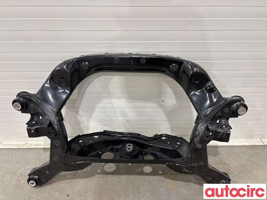Travers bak til Toyota bZ4X 2022-->>  (TOYOTA|5120042042|)