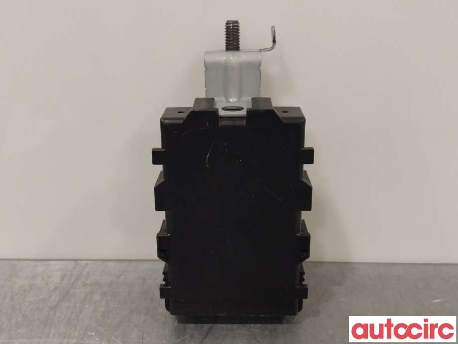Diverse deler til Lexus CT 2010-2020  (LEXUS|8910076011)