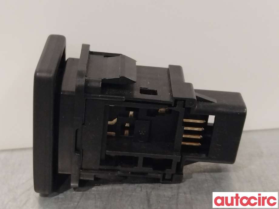 Bryter tanklokk til Lexus CT 2010-2020  (LEXUS|8484176011|)