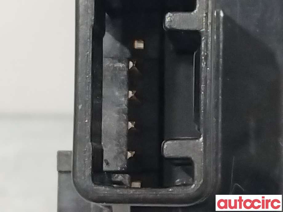 Bryter tanklokk til Lexus CT 2010-2020  (LEXUS|8484176011|)