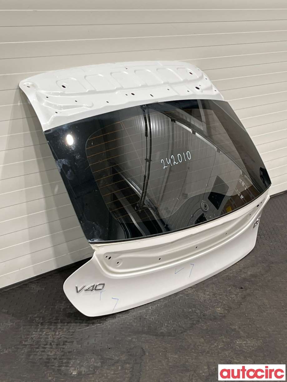 Bakluke combi til Volvo V40 2012-2019  (VOLVO|31457727)
