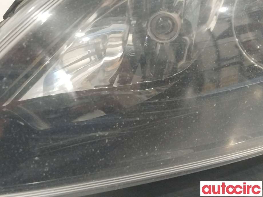 Frontlykt venstre halogen til Volvo V40 2012-2019  (VOLVO|31420121|31420007)