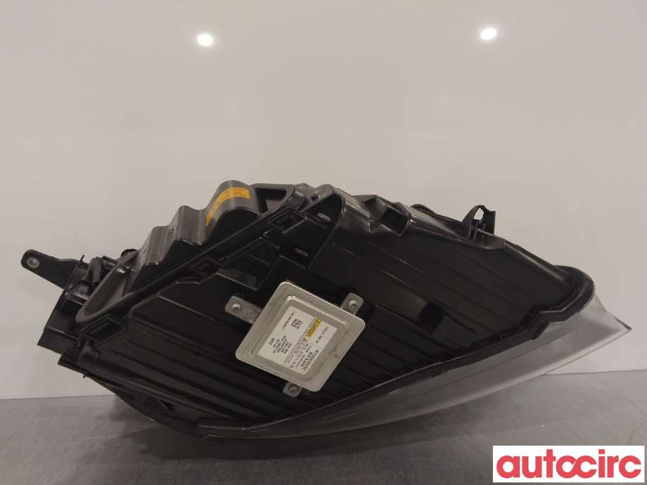 Frontlykt venstre halogen til Volvo V40 2012-2019  (VOLVO|31420121|31420007)