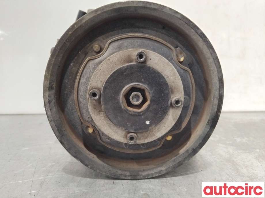 Aircondition kompressor til Kia Sorento 2011-2015 Type II  (KIA|977012P250|DVE18|)