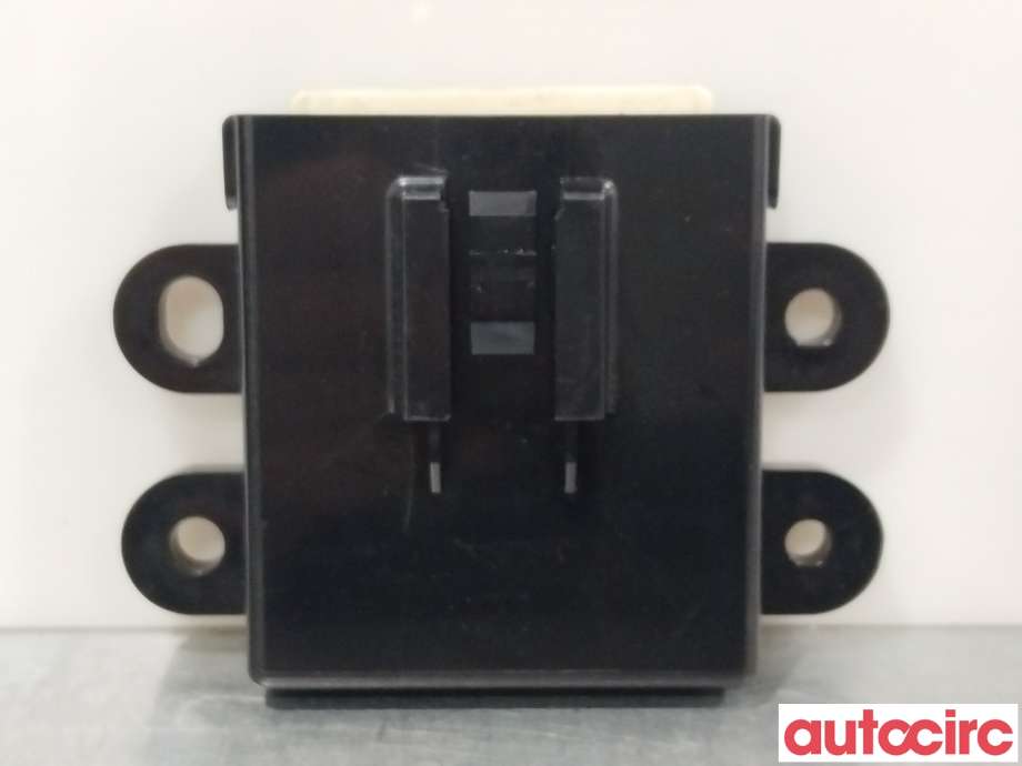 Styreenhet diverse til Mitsubishi Outlander, 2012-2015 (Type III, Fase 1)  (MITSUBISHI|1640A011)