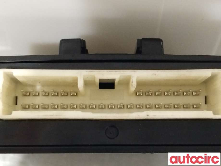 Styreenhet diverse til Mitsubishi Outlander 2012-2015 (Type III, Fase 1)  (MITSUBISHI|1640A011|)
