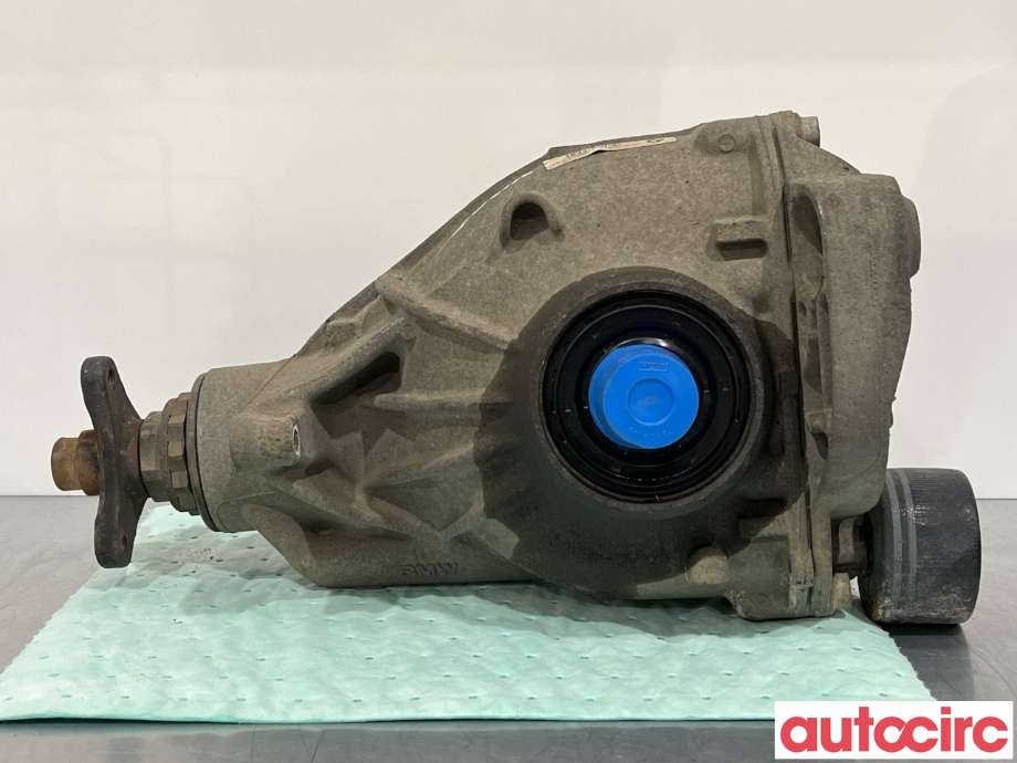 Kardang klokke bak til BMW 5-Serie 2010-2017 (F10/F11) (F10/F11) (BMW|33107630816|33107630828|7630828)
