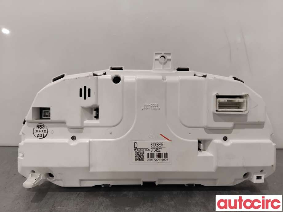 Instrumentpanel til Mitsubishi Outlander 2012-2015 (Type III, Fase 1)  (MITSUBISHI|8100B897|MM0059-005)