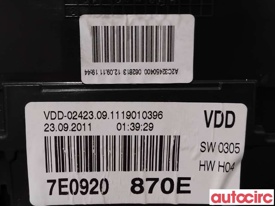 Instrumentpanel til VW Transporter / Caravelle 2009-2015 (Fase 2) (T5) (T5) (VOLKSWAGEN|7E0920870EX|A2C53414473|7E0920870)