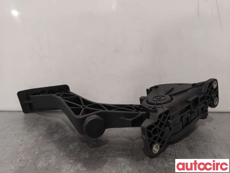 Pedal gass til VW Transporter / Caravelle 2009-2015 (Fase 2) (T5) (T5) (VOLKSWAGEN|7E1723503C|6PV008496-42|7LA723503A)
