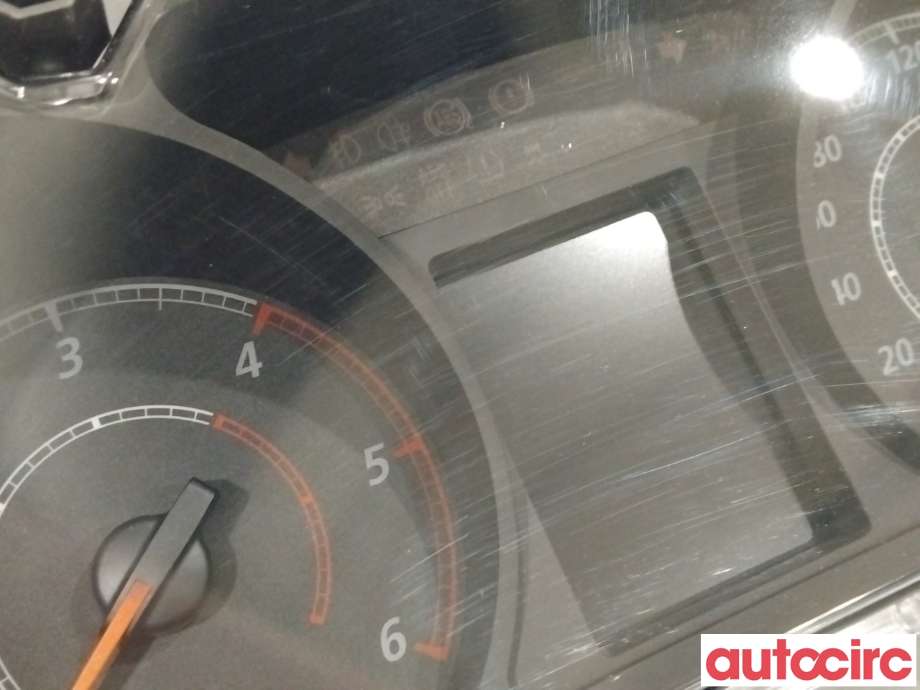 Instrumentpanel til Mitsubishi ASX 2010-2019  (MITSUBISHI|8100B818)