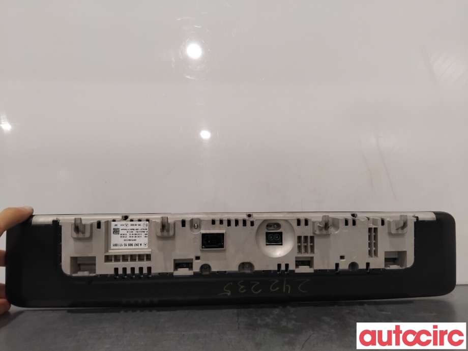Instrumentpanel til Mercedes EQA 2021-->>  (MERCEDES|A2479001517|)