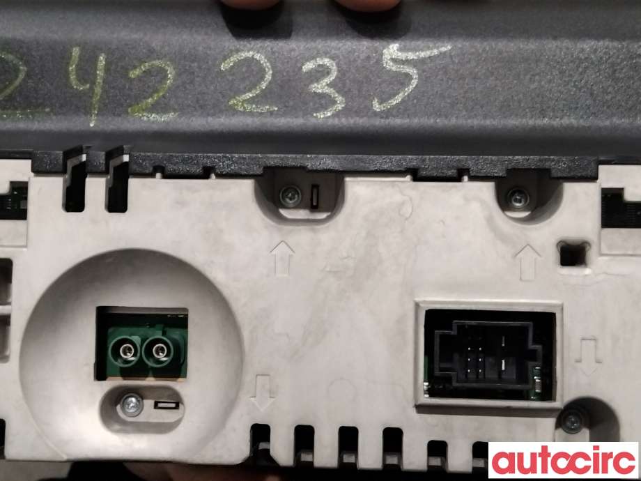 Instrumentpanel til Mercedes EQA 2021-->>  (MERCEDES|A2479001517|)