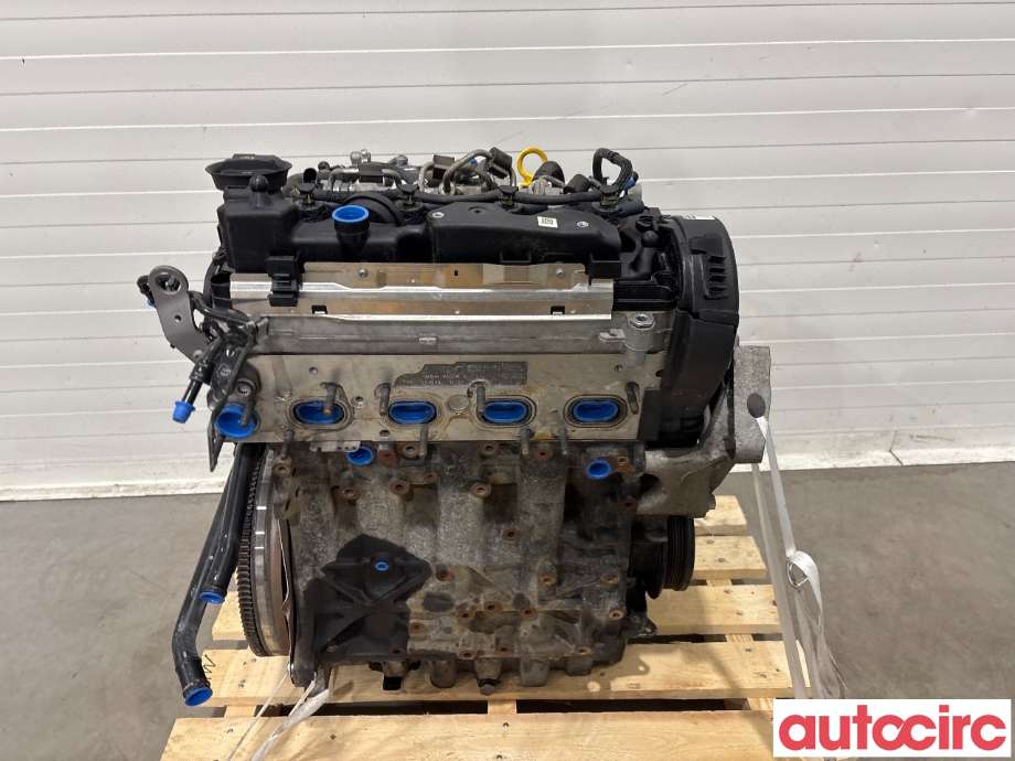 Motor diesel til VW Passat 2015-2019 (Fase 1) (B8) (B8) (VOLKSWAGEN|04L100092TX|DCZA|04L100092T)