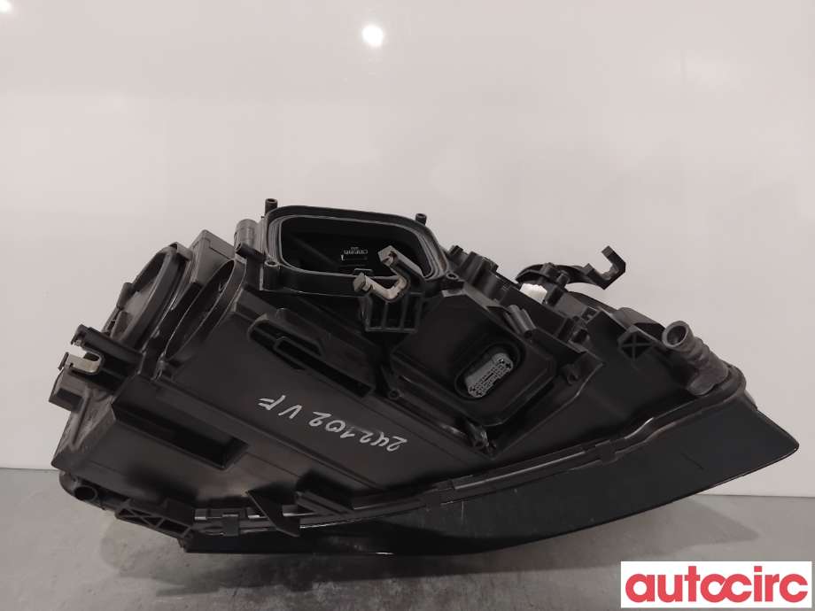 Frontlykt venstre xenon til Audi A4 2007-2014 (Type IV) (B8) (B8) (AUDI|8K0941029AT|0301240281|8K0941029BK)