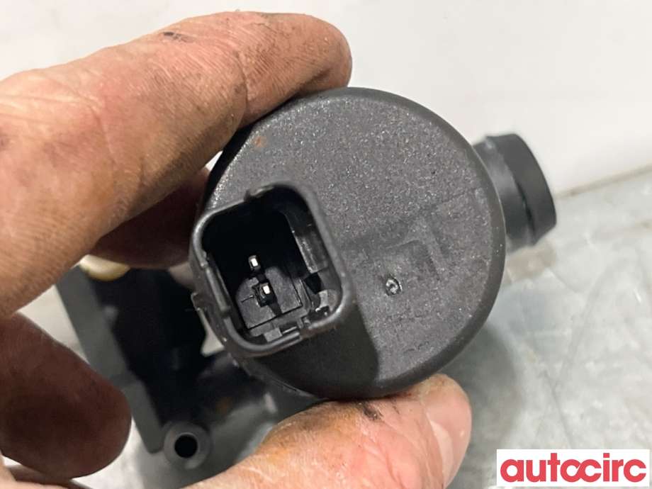 Spylerpumpe foran til Renault Kangoo 2008-2021 (Type II)  (RENAULT|8200194414||9641553980)