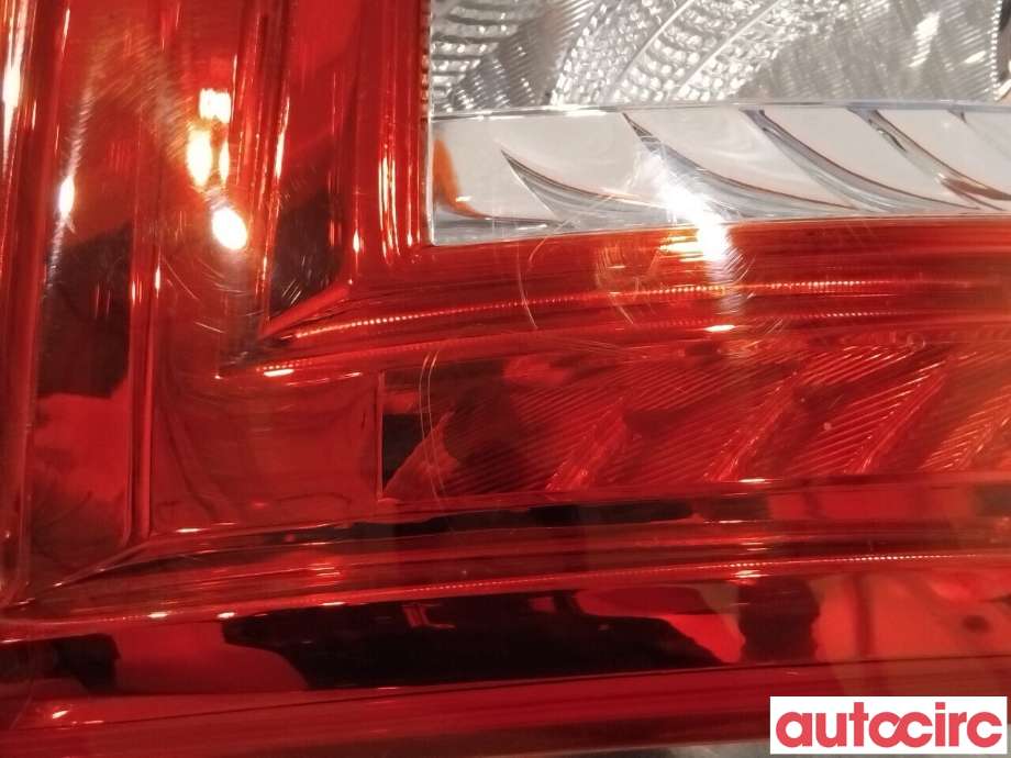 Baklykt høyre til Škoda Octavia 2013-2016 (Type III, Fase 1)  (SKODA|5E9945112A)