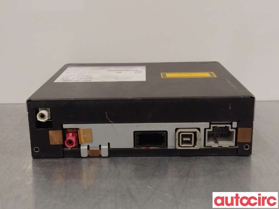 Bilstereo navigasjon til Volvo XC70 2008-2013 (Type II, Fase 1)  (VOLVO|36051020|31210054AA)