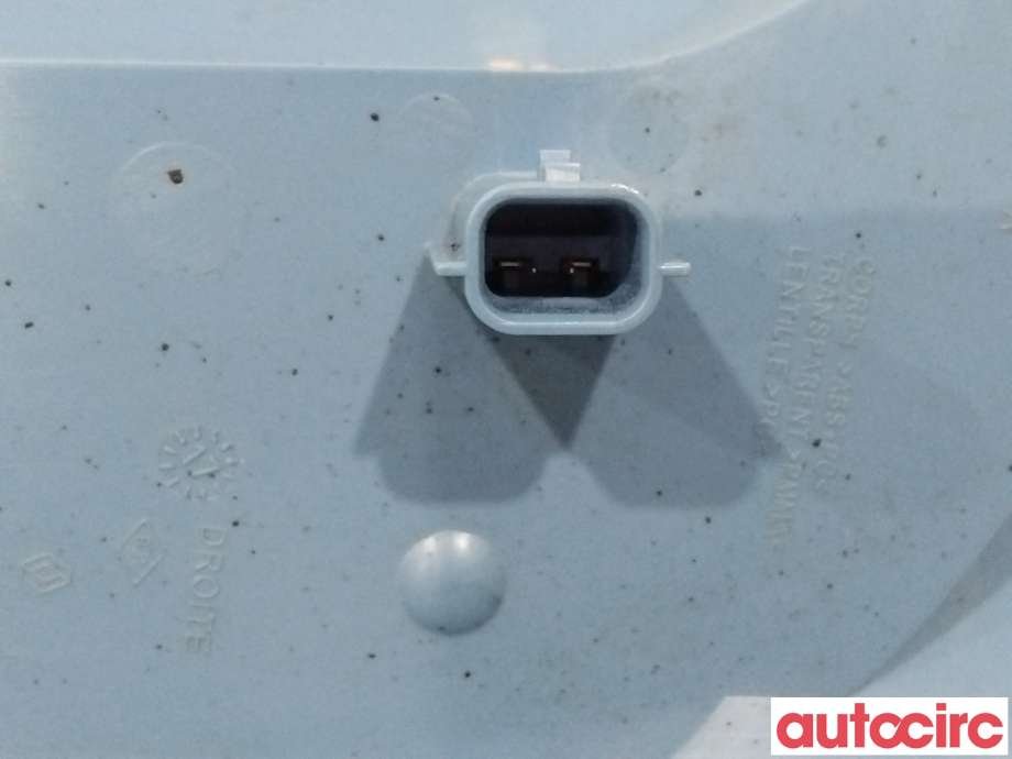 Tåkelykt høyre foran til Renault Zoe 2013-2019 (Fase 1)  (RENAULT|266007997R)
