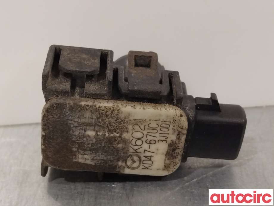 Parkeringssensor bak til Mazda 3 2013-2016 (Type III, Fase 1)  (MAZDA|KD4767UC1||KD47-67UC1)