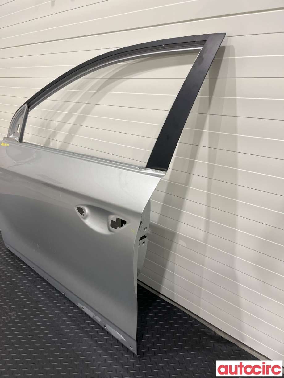 Dør venstre foran til Hyundai Ioniq Electric 2019-->> (Fase 2)  (HYUNDAI|76003G2010)