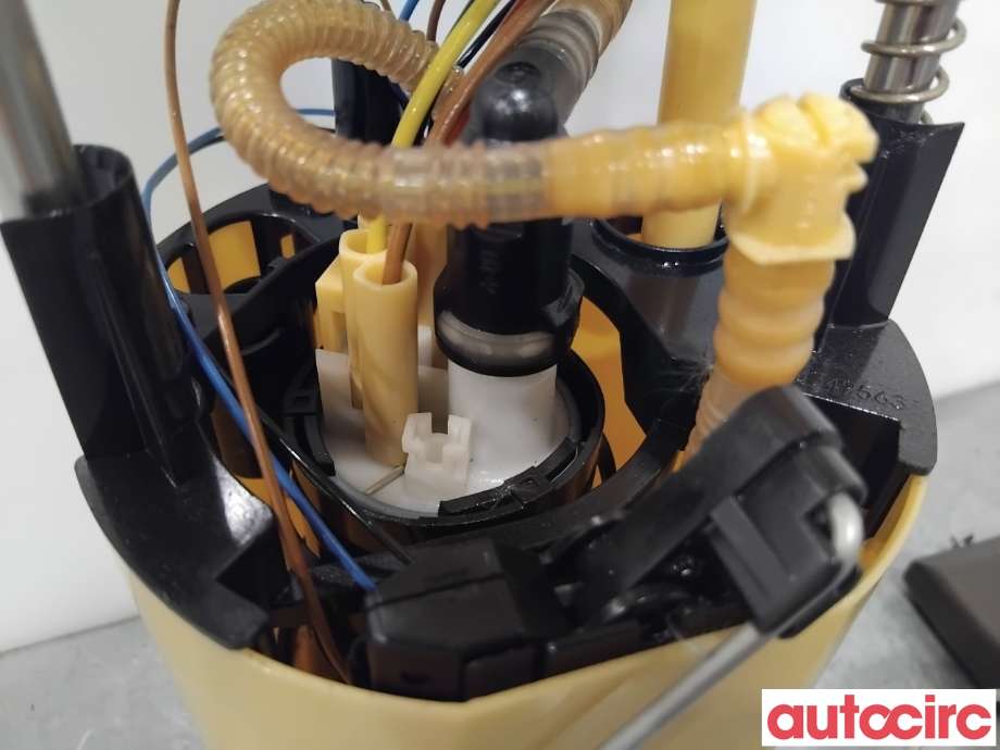 Dieselpumpe til Porsche Macan 2014-->> (95B) (95B) (PORSCHE|95B919050|A2C53369384|8R0919050D)