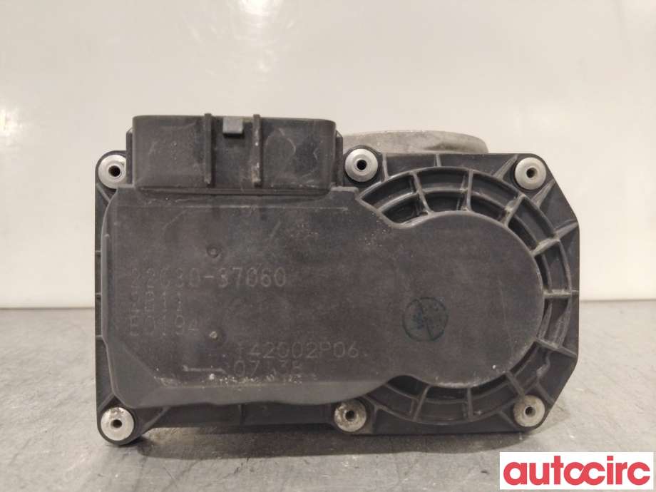 Spjeldhus til Toyota Auris 2010-2012 (Type I, Fase 2) (TOYOTA|2203037060||22030-37060)