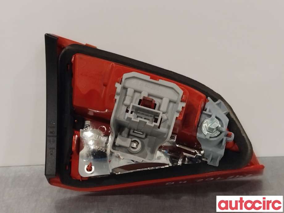 Baklykt høyre indre til Audi A4 2007-2014 (Type IV) (B8) (B8) (AUDI|8K9945094B)