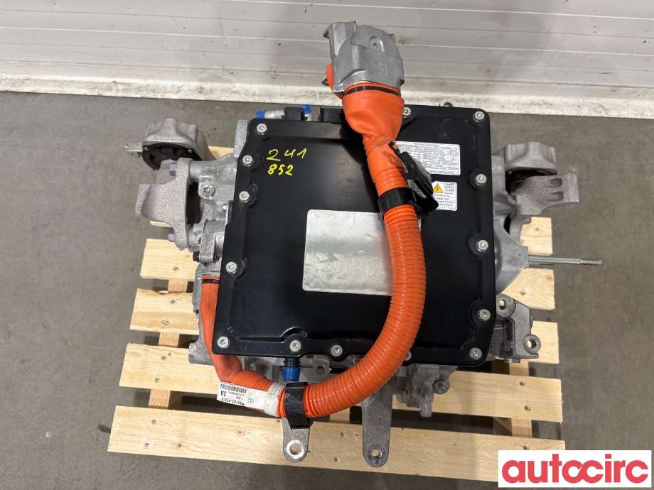 Motor elbil foran til Toyota bZ4X 2022-->>  (TOYOTA|3061042021|)