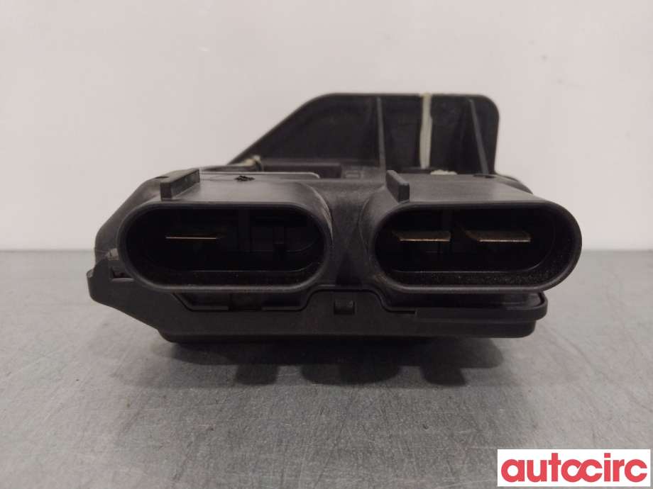Diverse deler til BMW X5 2013-2018 (F15) (F15) (BMW|61149285505|928550503|61149285504)