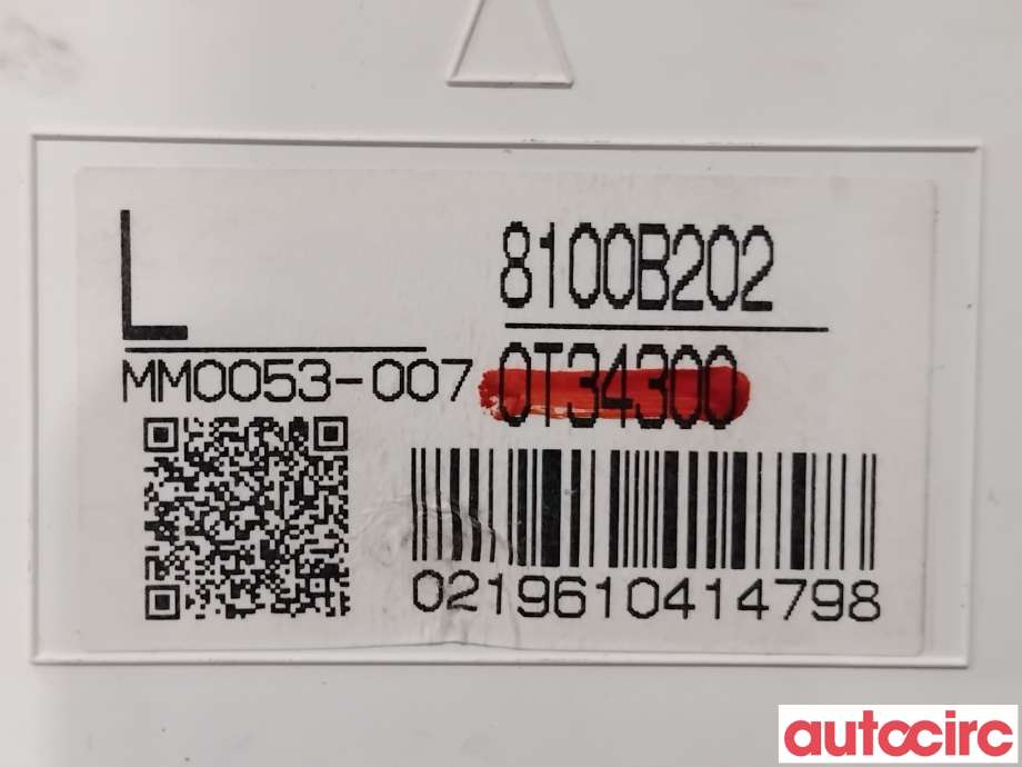Instrumentpanel til Mitsubishi Outlander 2010-2012 (Type II, Fase 2)  (MITSUBISHI|8100B202|MM0053-007)