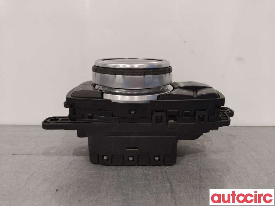 Bilstereo diverse til BMW X5 2013-2018 (F15) (F15) (BMW|65829350723|19226310|65829320288)