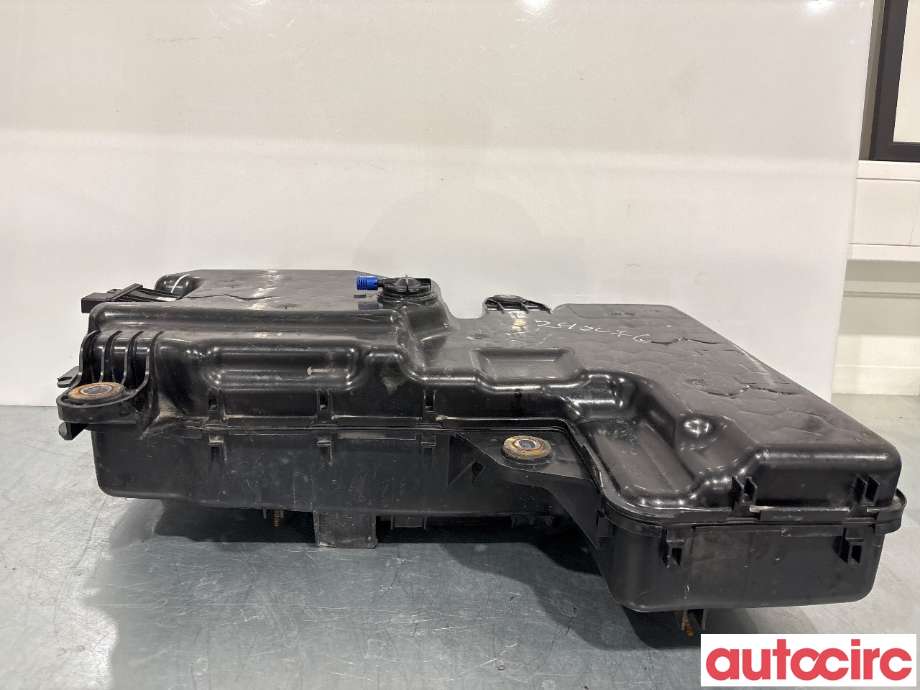 AdBlue tank til VW Transporter / Caravelle 2015-2019 (T6) (T6) (VOLKSWAGEN|7E0131877H|7E0131877E)