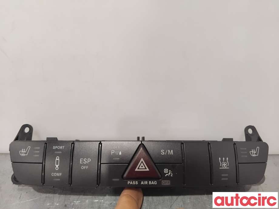 Bryter diverse til Mercedes GL 2006-2012 (X164) (X164) (MERCEDES|A1648708810|03754778|A1648700751)